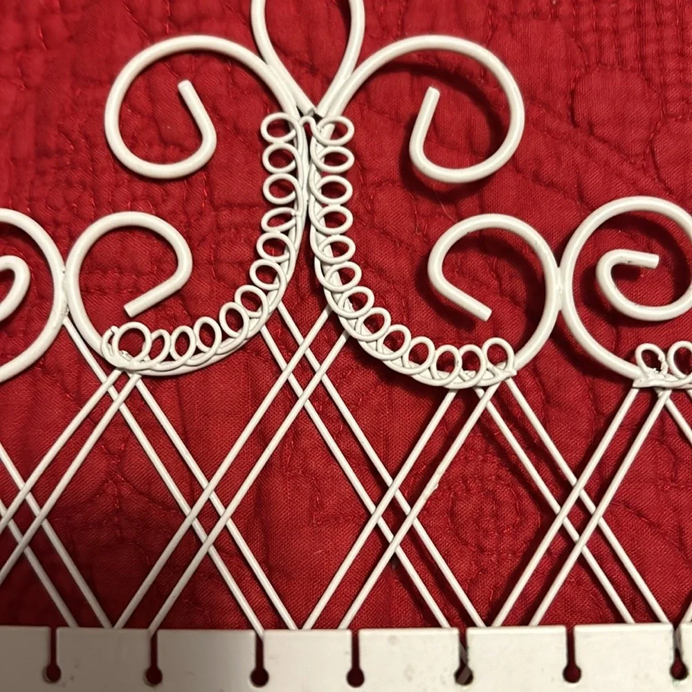 Jewelry holder